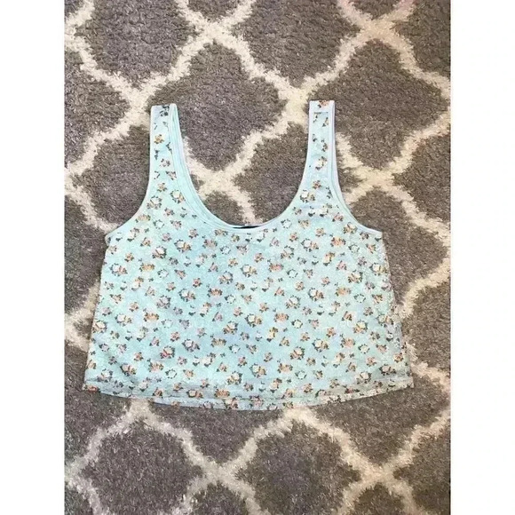 Women's Forever 21 knit Sleeveless Top, Medium - Picture 2 of 5